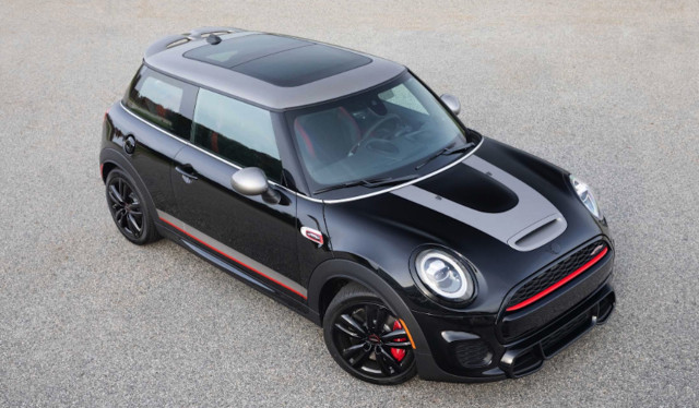 Mini John Cooper Works Knights edition