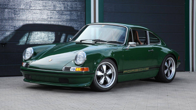 964 Porsche 911 given a vintage look by DP Motorsport