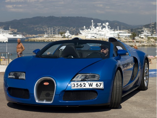 2009 Bugatti Veyron 16.4 Grand Sport 2009 Bugatti Veyron 16.4 Grand Sport