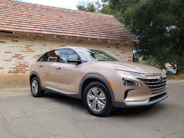 2019 Hyundai Nexo, Topanga Canyon, CA, Oct 2018 2019 Hyundai Nexo, Topanga Canyon, CA, Oct 2018