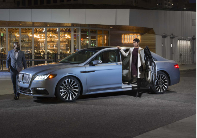 2019 Lincoln Continental Coach Door Edition