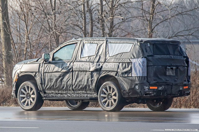 2020 Cadillac Escalade spy shots - Image via S. Baldauf/SB-Medien