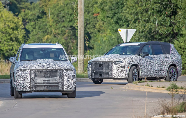 2020 Cadillac XT6 spy shots - Image via S. Baldauf/SB-Medien
