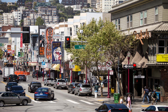Broadway in San Francisco (Matt Dayka/For Motor Authority)