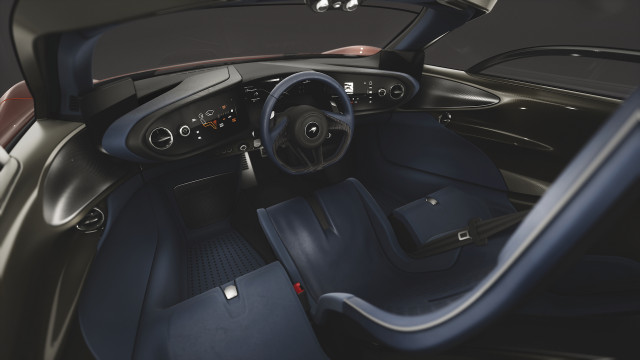 McLaren Speedtail design theme