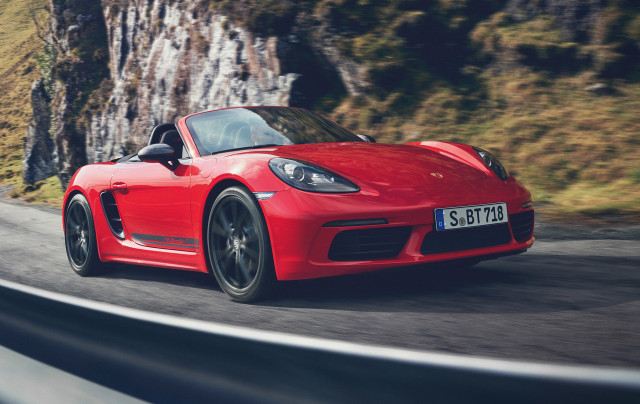 2019 Porsche 718 Boxster T