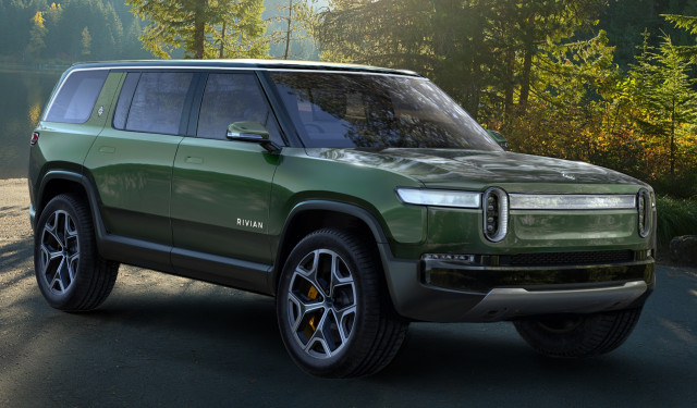 Rivian R1S