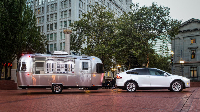 Tesla Model X towing