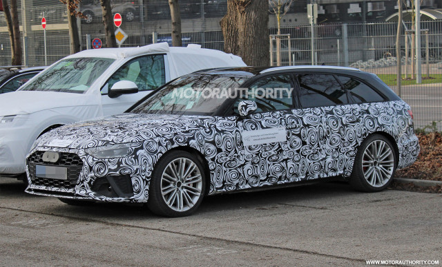 2021 Audi S4 Avant facelift spy shots - Image via S. Baldauf/SB-Medien