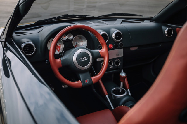 1995 Audi TTS concept interior