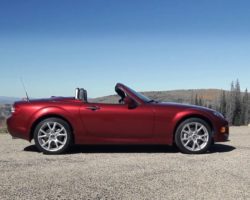 Mazda Miata/MX5 (3rd gen – NC) Sights & Sounds – Beauty, Exhaust, Fly-by
