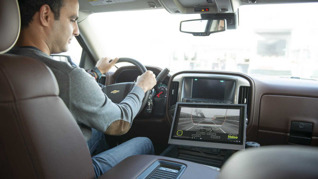 Valeo camera system to see through trailers, CES 2019
