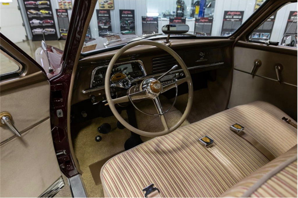 1951 Studebaker Champion Regal Starlight coupe 1951 Studebaker Champion Regal Starlight coupe