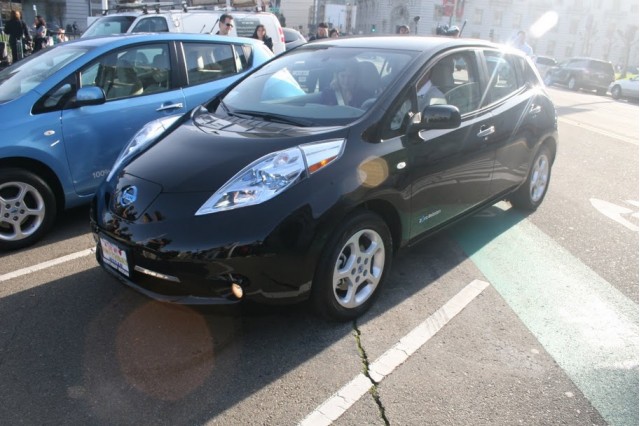 First 2011 Nissan Leaf delivered to buyer, San Francisco, Dec 2010, photo by Eugene Lee First 2011 Nissan Leaf delivered to buyer, San Francisco, Dec 2010, photo by Eugene Lee