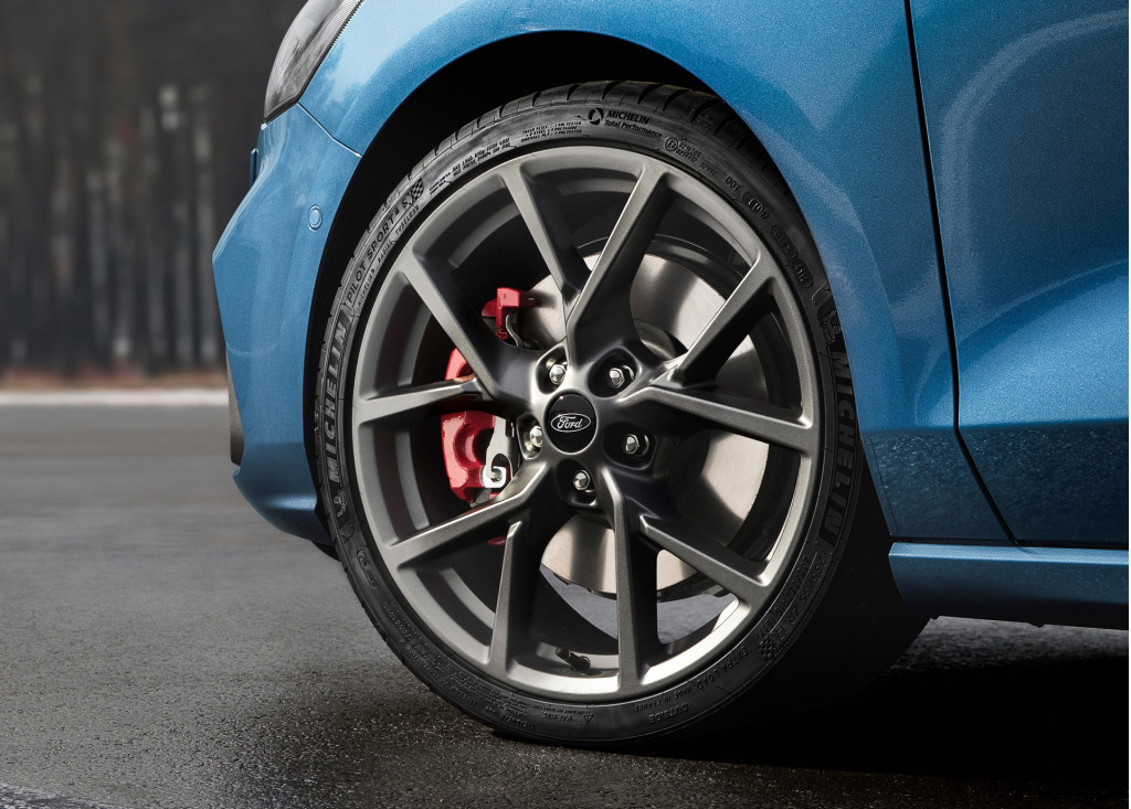 2019 Ford Focus ST