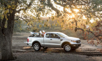 2019 Ford Ranger vs. 2020 Jeep Gladiator: Compare Trucks