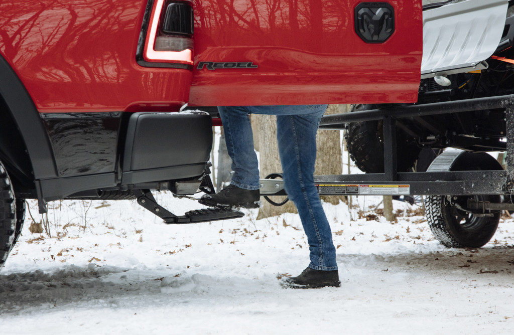 2019 Ram 1500 with Multifunction Tailgate