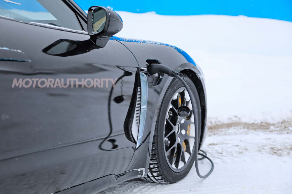 2020 Porsche Taycan spy shots 2020 Porsche Taycan spy shots
