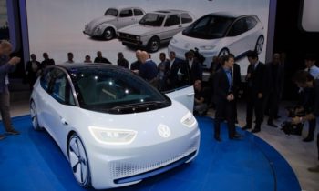 An old tradition, auto shows, could give electric cars a boost