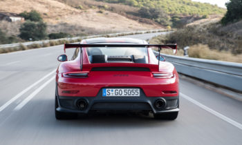 992 Porsche 911 GT2 RS reportedly coming with 919 Hybrid tech