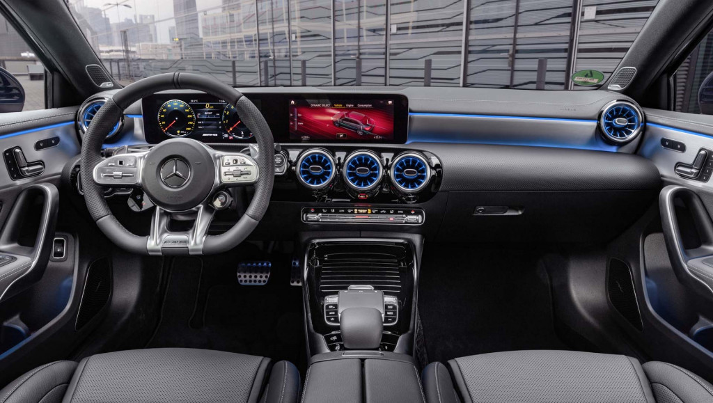 2020 Mercedes-AMG A35 2020 Mercedes-AMG A35