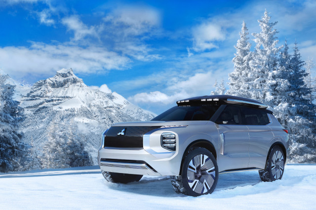 Mitsubishi Engelberg Tourer concept