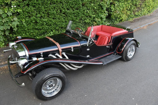 VW based Gazelle SSK kit car [via Pinterest]
