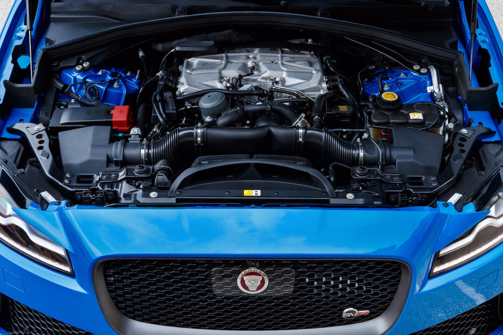 2019 Jaguar F-Pace SVR