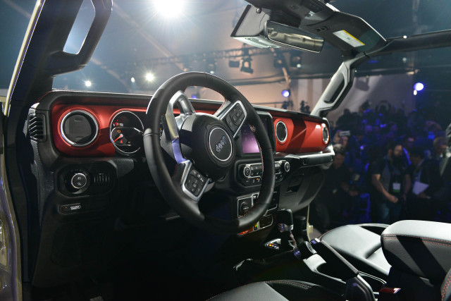 2020 Jeep Gladiator, 2018 LA Auto Show