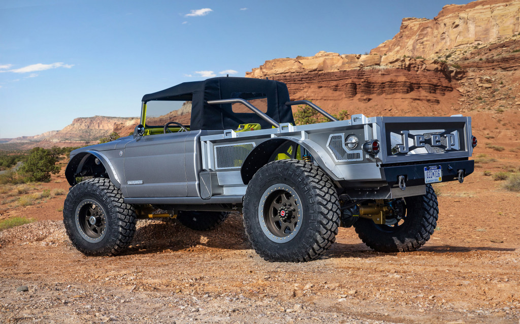 Jeep M-715 Five-Quarter concept Jeep M-715 Five-Quarter concept