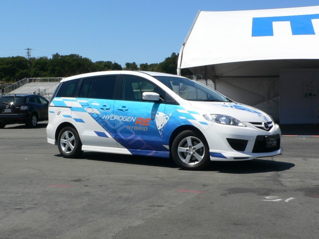 Mazda Premacy Hydrogen RE Hybrid
