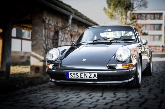 Voitures Extravert Quintessenza electric Porsche 911 conversion