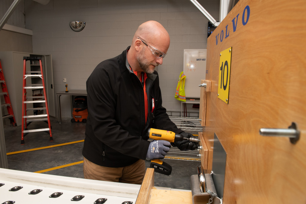 Motor Authority builds a 2019 Volvo S60 Motor Authority builds a 2019 Volvo S60