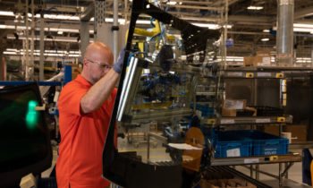I work the line: What it’s like to assemble a 2019 Volvo S60