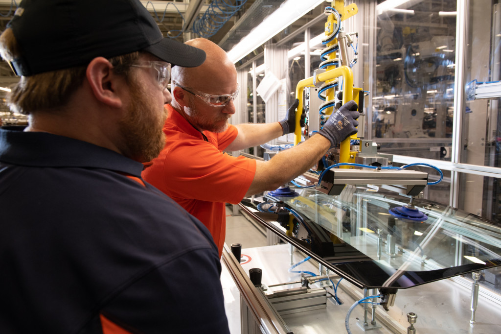 Motor Authority builds a 2019 Volvo S60 Motor Authority builds a 2019 Volvo S60