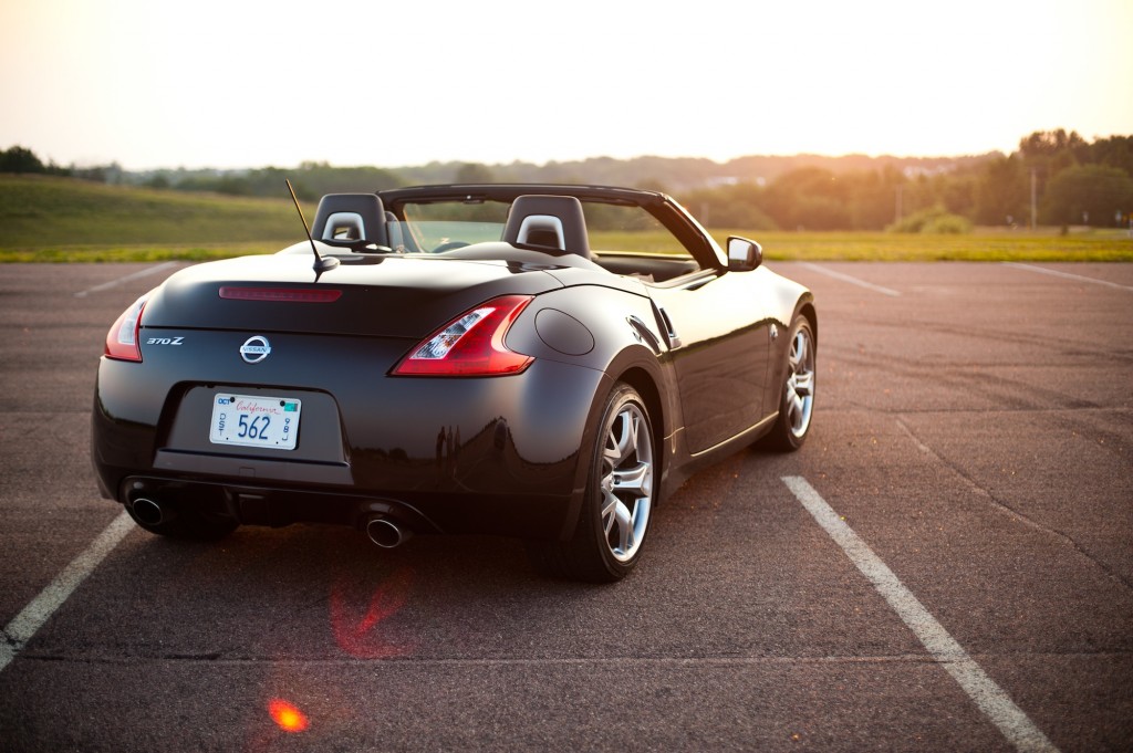2011 Nissan 370Z And 1990 Nissan 300ZX. Photos by Alex Bellus