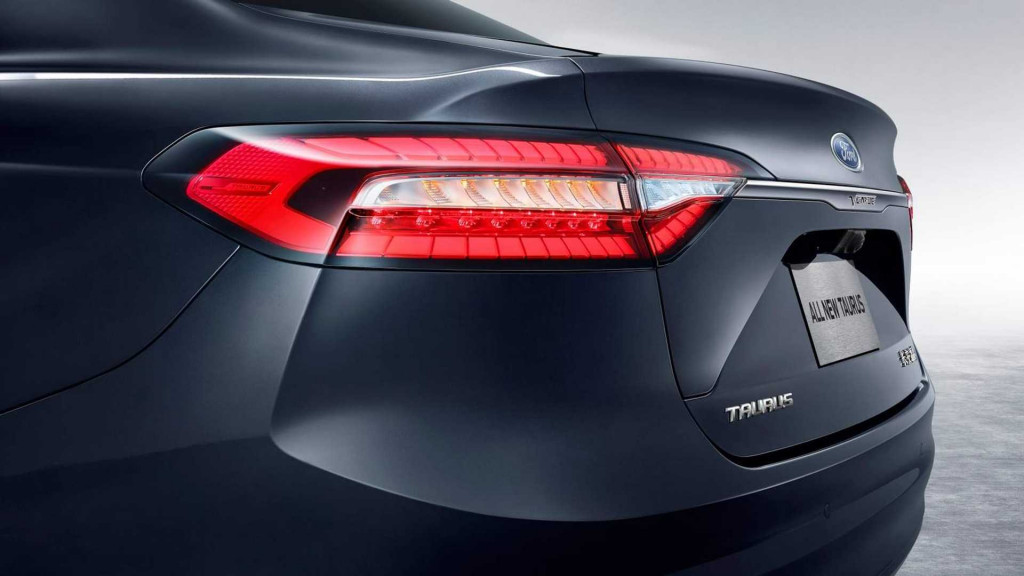 2020 Ford Taurus (Chinese spec)