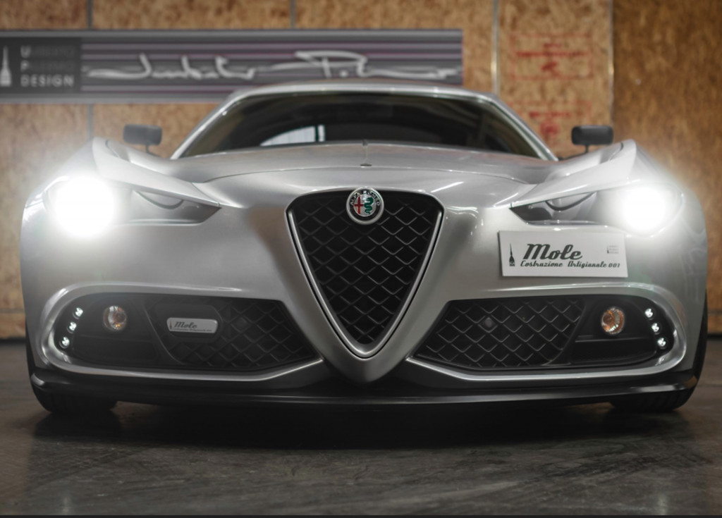 Mole coachbuilt Alfa Romeo 4C