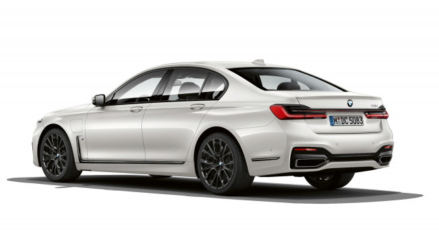 2020 BMW 745e xDrive iPerformance