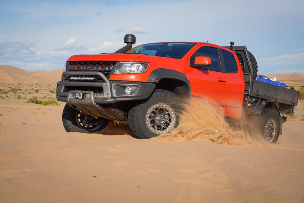 Chevrolet Colorado ZR2 AEV Bison Tray Bed concept