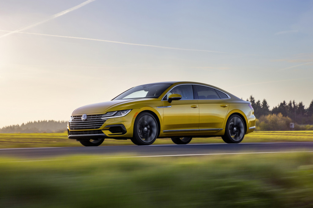 2019 Volkswagen Arteon R-Line package