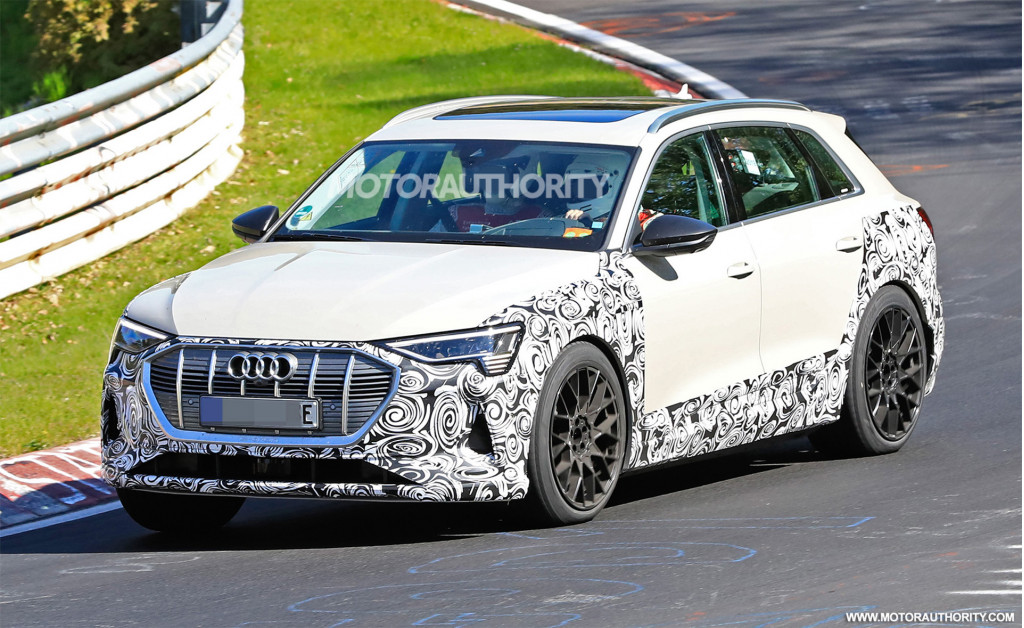 2020 Audi E-tron S spy shots - Image via S. Baldauf/SB-Medien 2020 Audi E-tron S spy shots - Image via S. Baldauf/SB-Medien