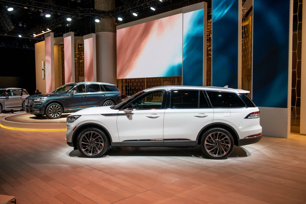 2020 Lincoln Aviator, 2018 LA Auto Show