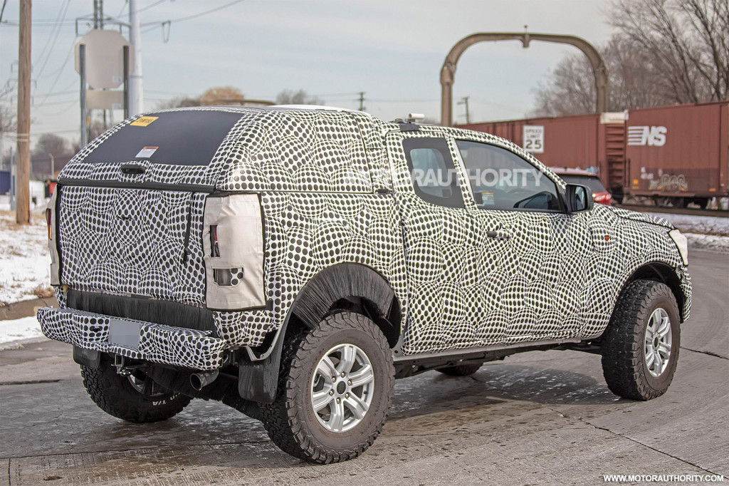 2021 Ford Bronco test mule spy shots - Image via S. Baldauf/SB-Medien 2021 Ford Bronco test mule spy shots - Image via S. Baldauf/SB-Medien