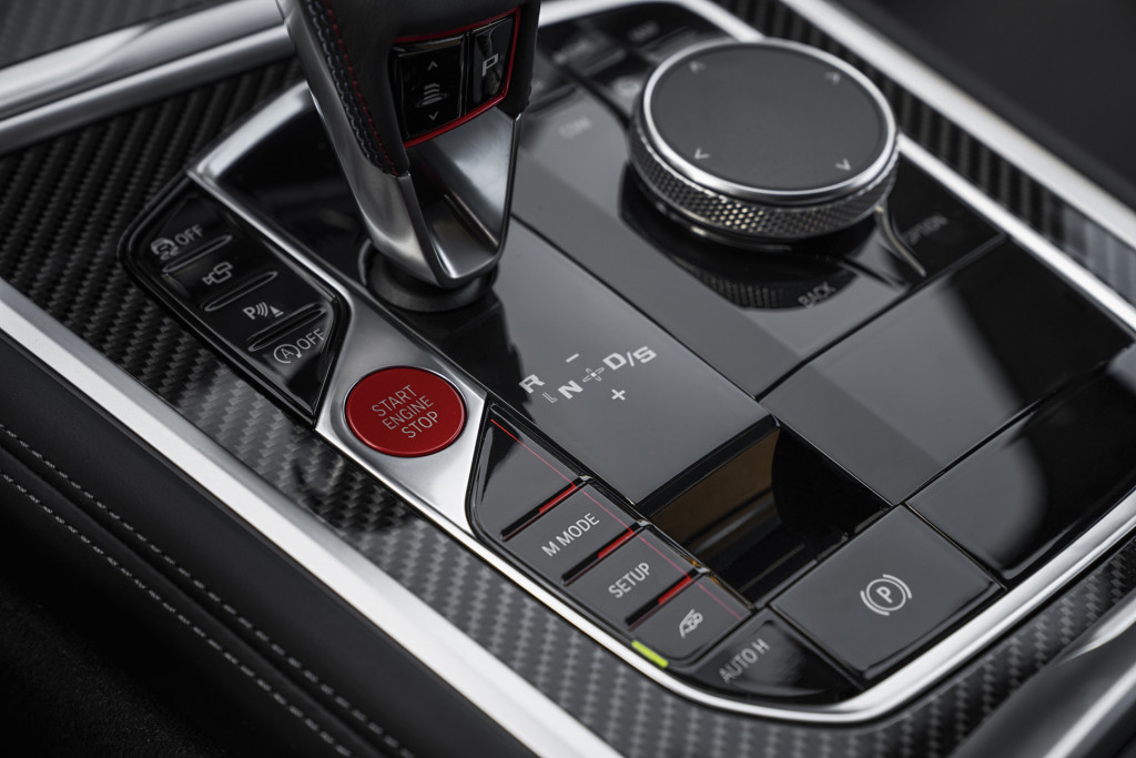 2020 BMW M8 2020 BMW M8