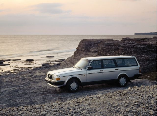 Volvo 245