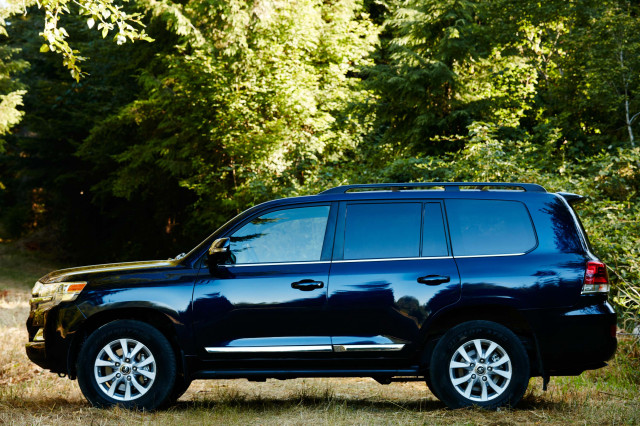 2019 Toyota Land Cruiser