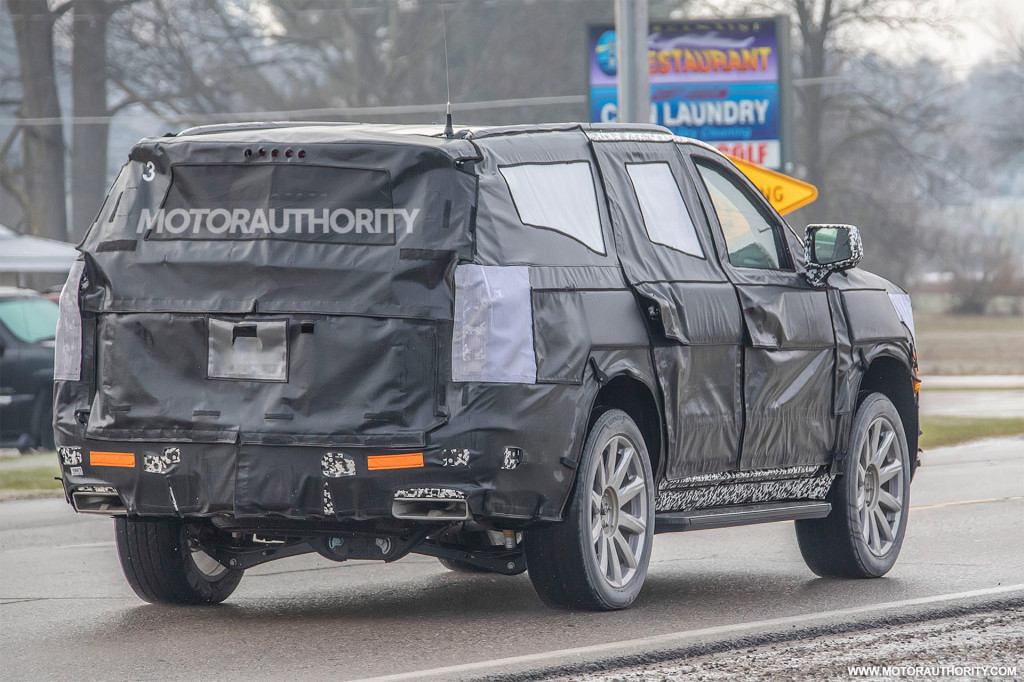 2021 Cadillac Escalade spy shots - Image via S. Baldauf/SB-Medien 2021 Cadillac Escalade spy shots - Image via S. Baldauf/SB-Medien