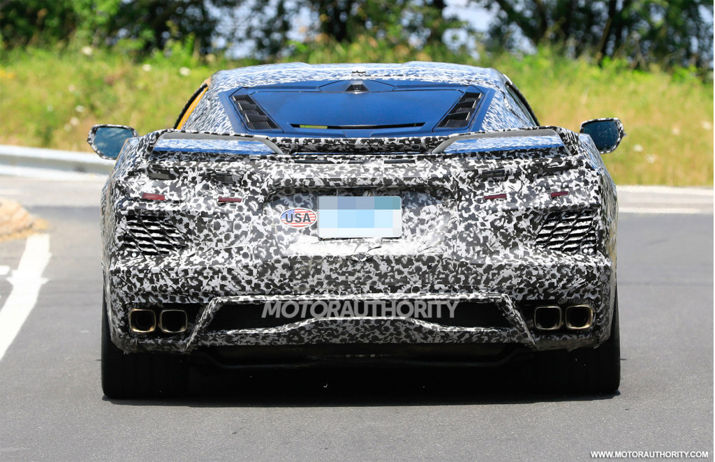 2020 Chevrolet Corvette (C8) spy shots - Image via S. Baldauf/SB-Medien