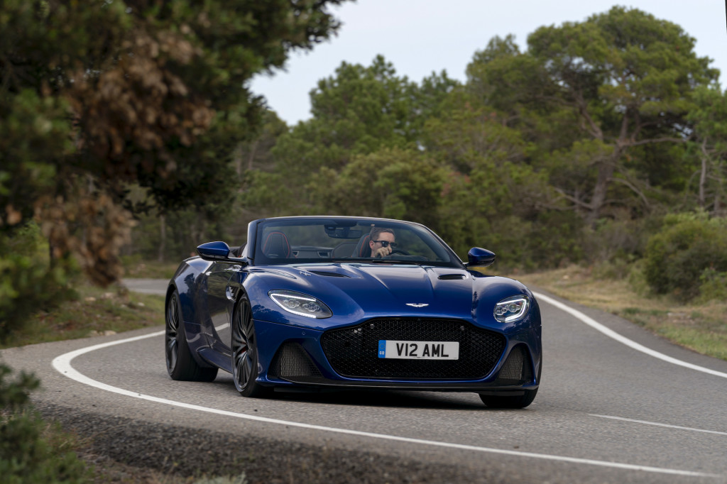2020 Aston Martin DBS Superleggera Volante